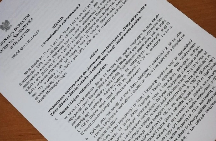 {Regionalna Dyrekcja Ochrony Środowiska w Olsztynie wydała decyzję zezwalającą na budowę kanału żeglugowego przez Mierzeję Wiślaną.}